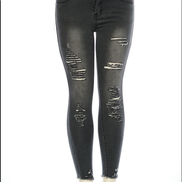 black ripped jeans for ladies